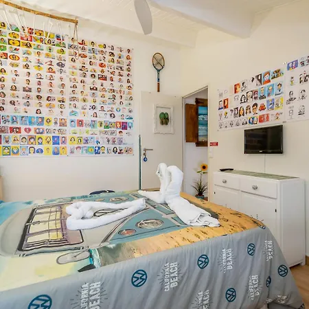 Casinha Da Ti Babel بيت للعطل *